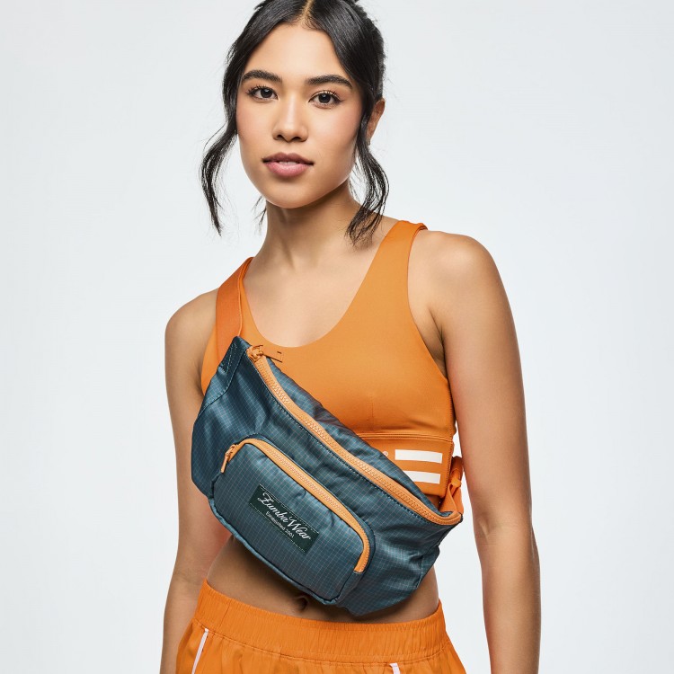 Class of 2001 Crossbody Bag